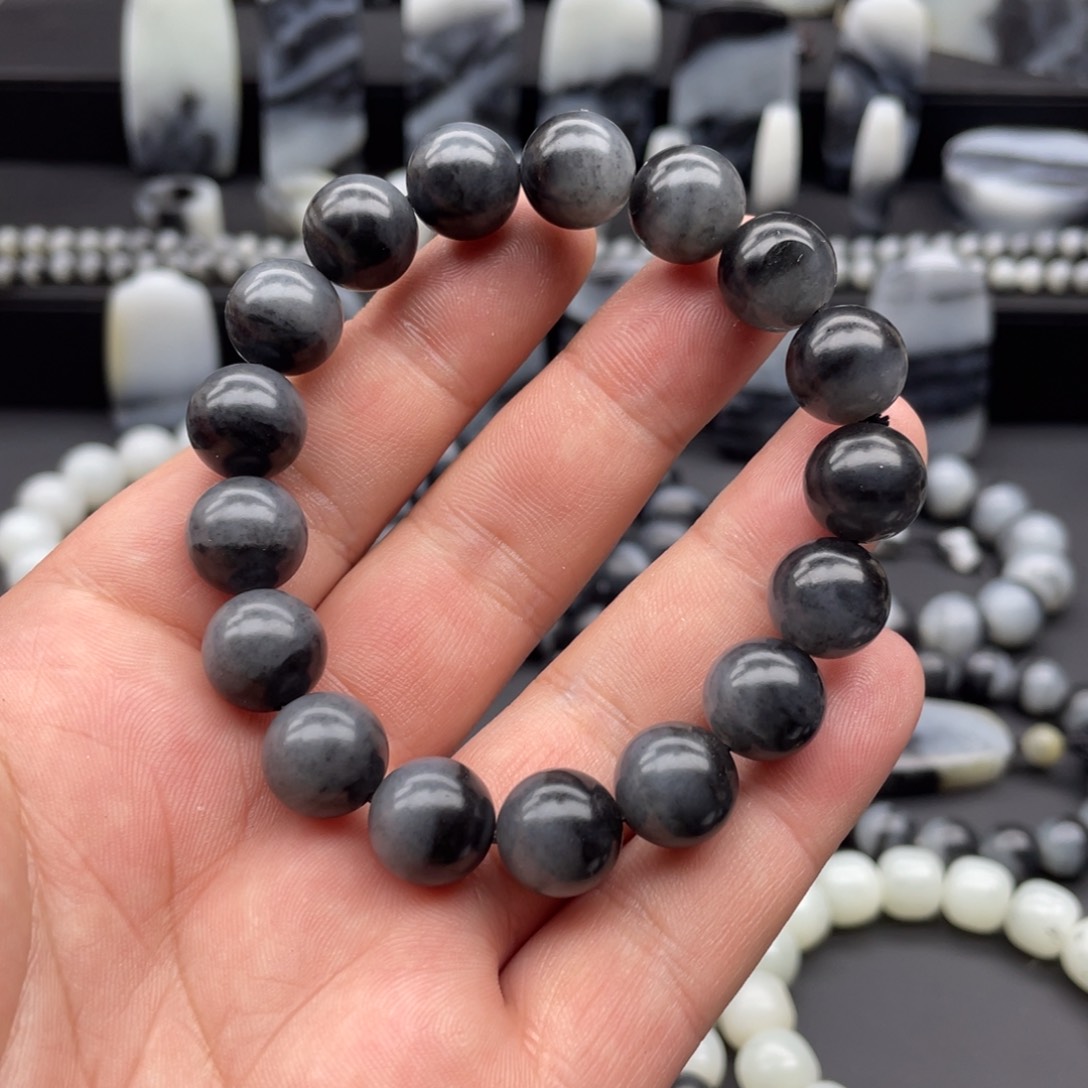 和田玉手串未镶嵌