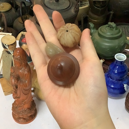 基哥日瓷中古百货