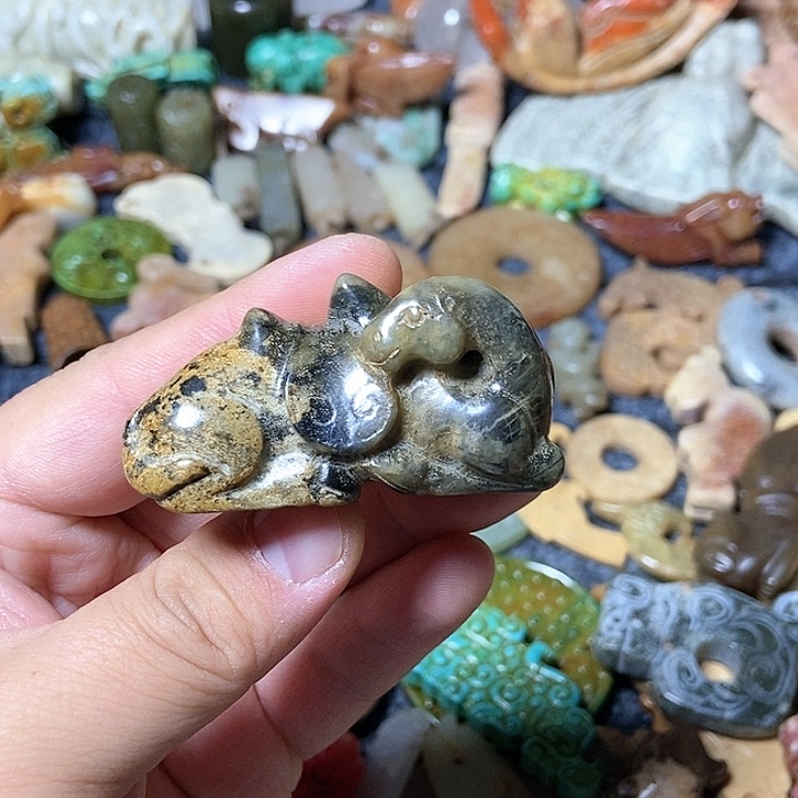 和田玉未镶嵌颈饰62