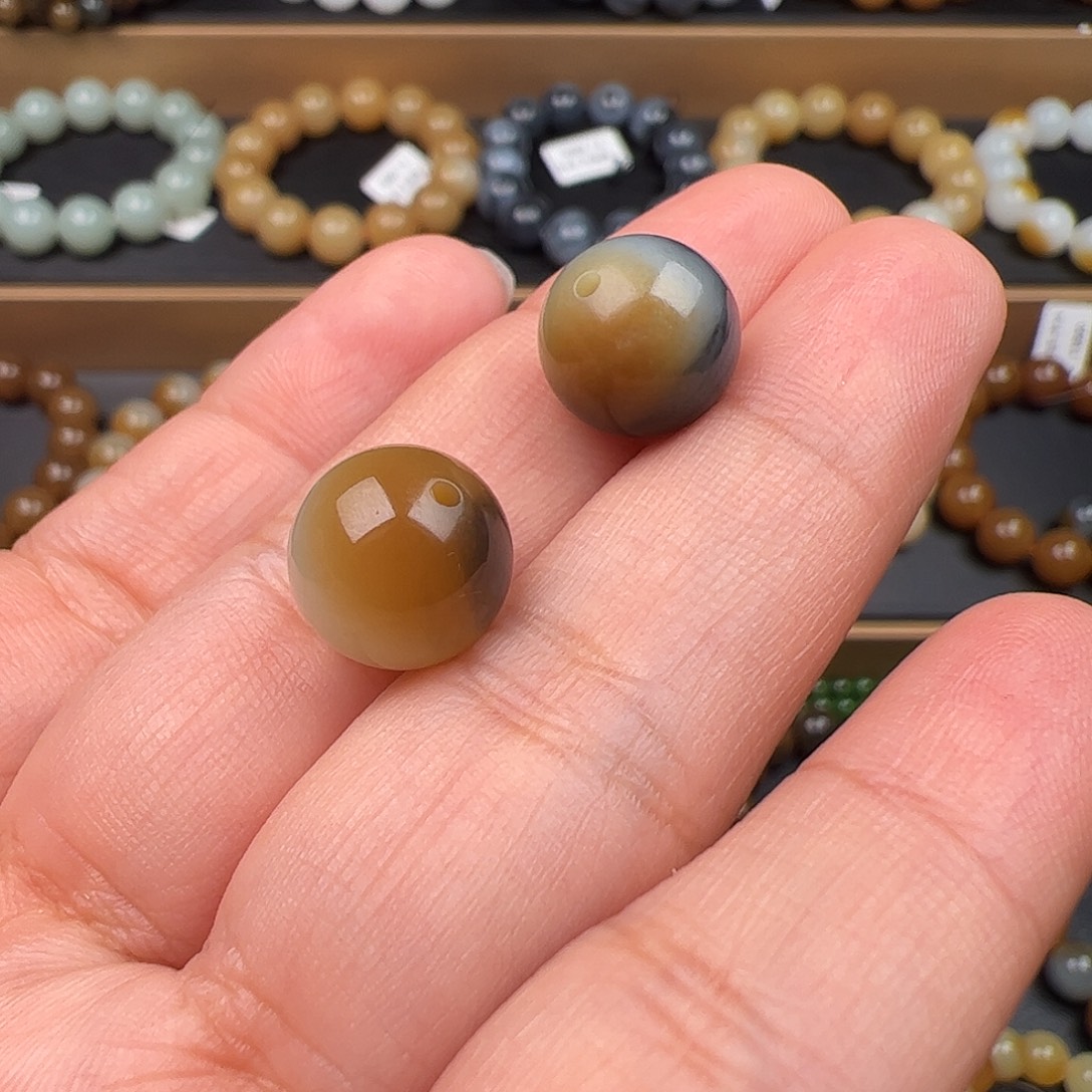 *****和田玉未镶嵌手链