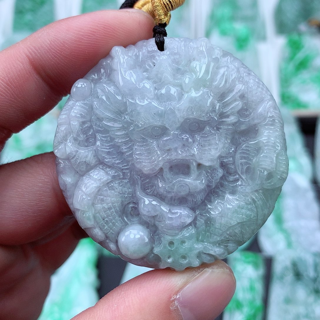 翡翠颈饰未镶嵌翡翠吊坠