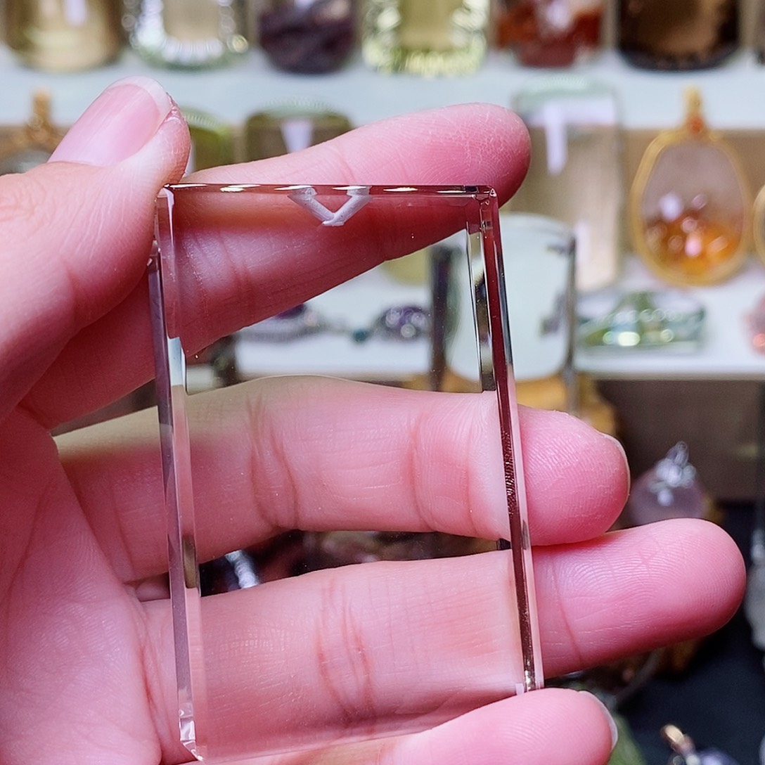 吊坠(赠链)未镶嵌水晶