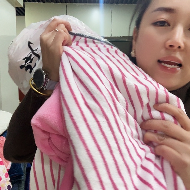 刘***梦聚酯纤维聚酯纤维5