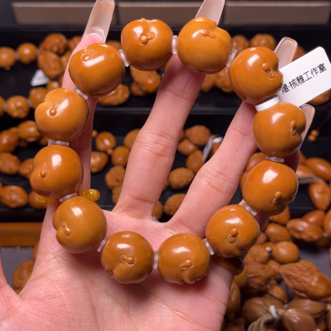 橄榄核手串时****橄榄核手串