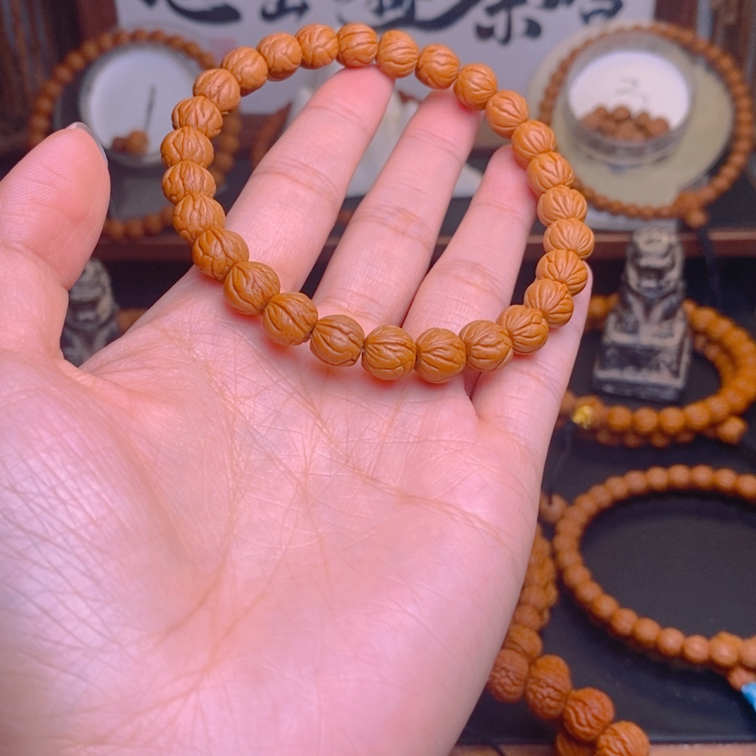 R***L桃核手串龙文桃核