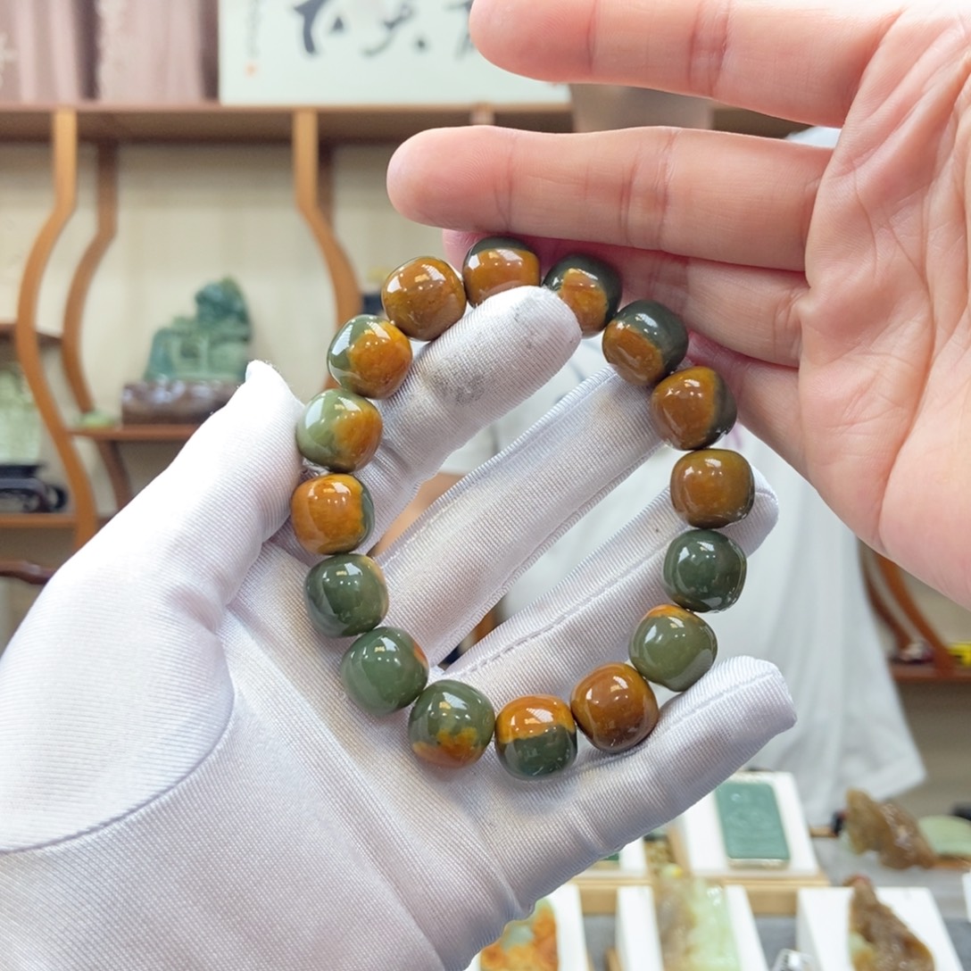 透闪石质玉未镶嵌手链