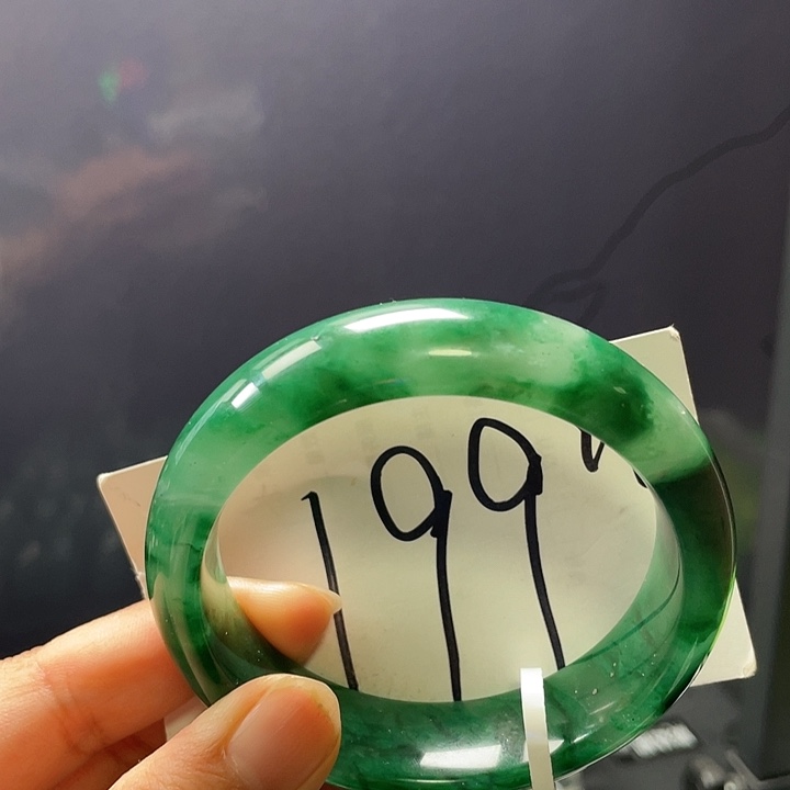 石英质玉手镯未镶嵌瑶60