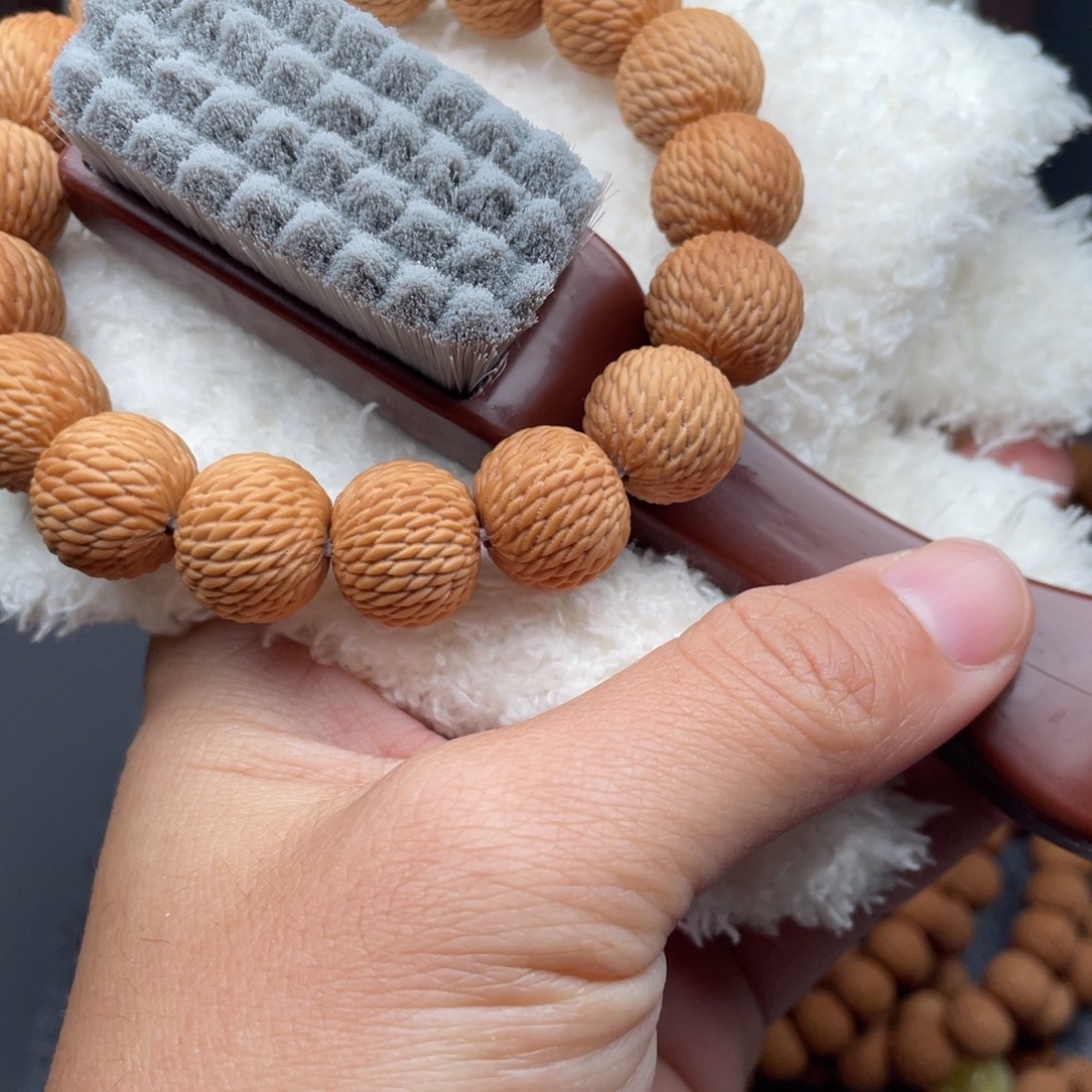 游***水猴头核桃手串龙鳞