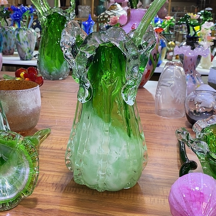 小白菜花瓶高27厘米左右