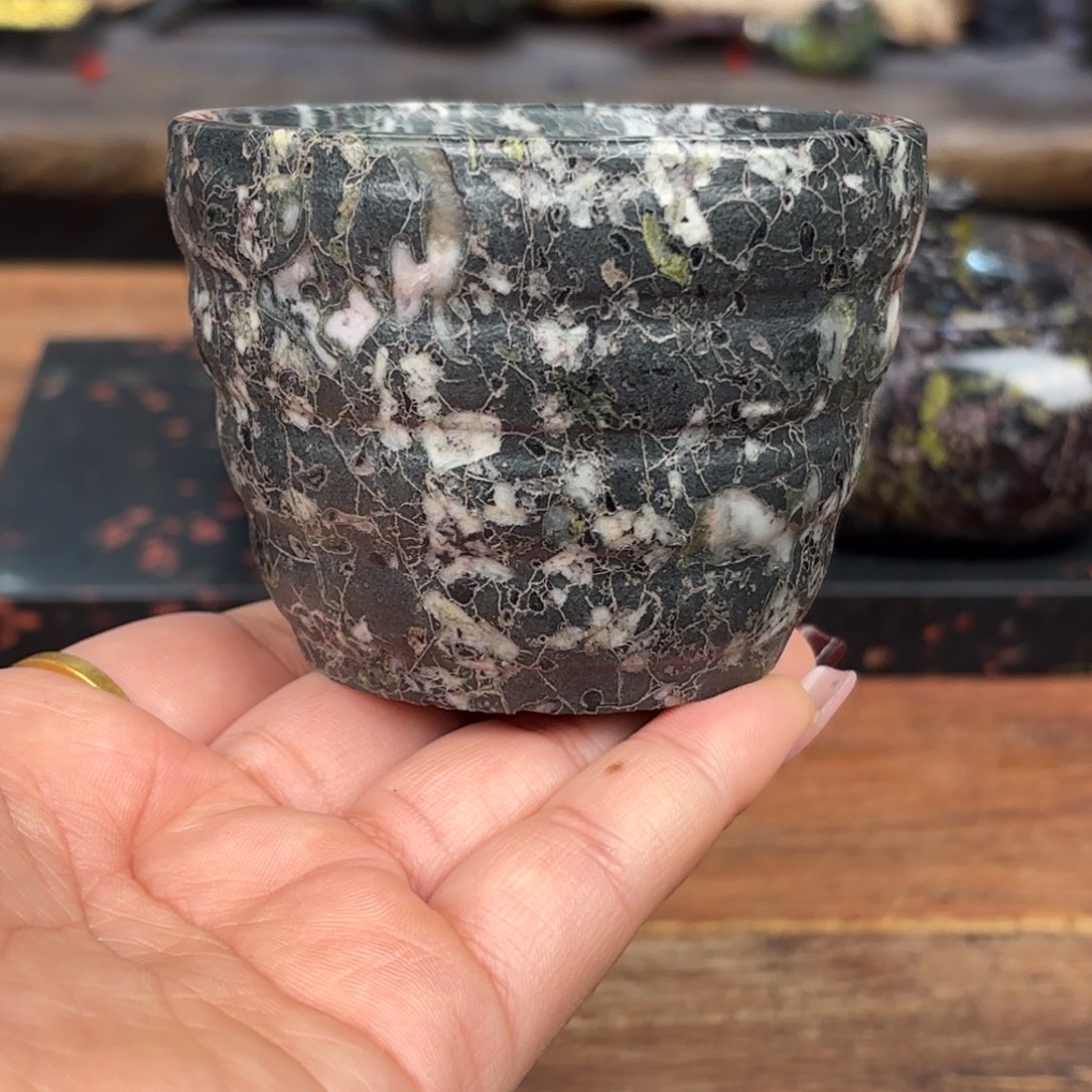 康能美玉瓷安山玉