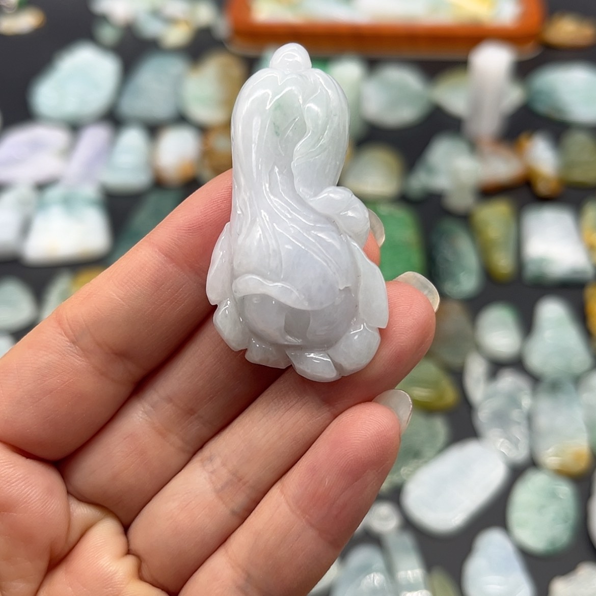 【闪购商品】翡翠颈饰未镶嵌白菜