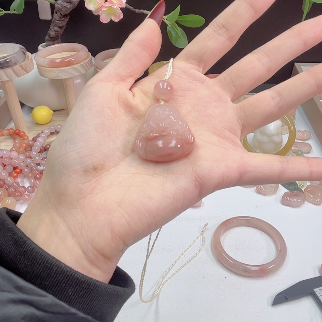 北***虾石英质玉未镶嵌手镯