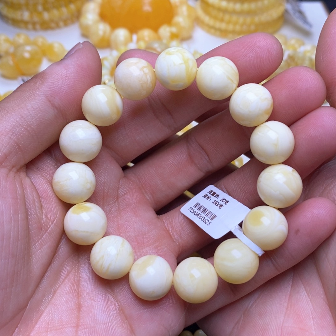 【闪购商品】蜜蜡裸石未镶嵌13+圆珠手串