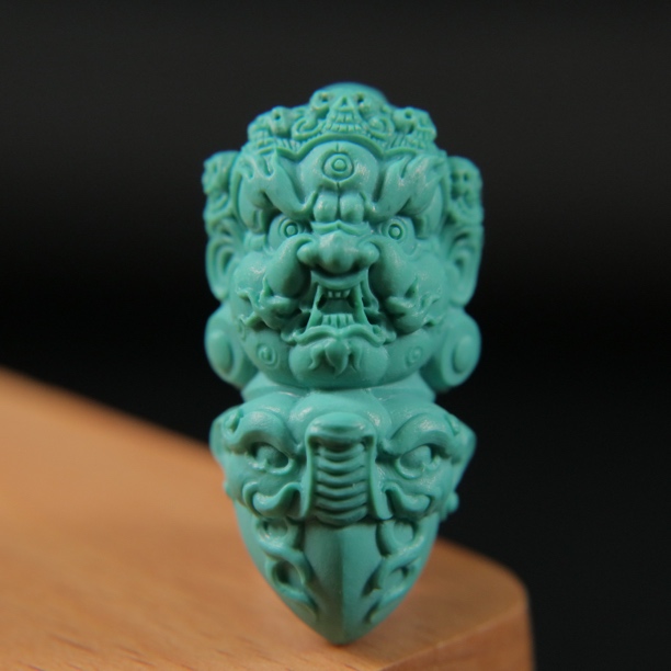 原矿绿松石大黑天金刚杵 尺寸16.3×33×16mm，重10.65g，李飞虎