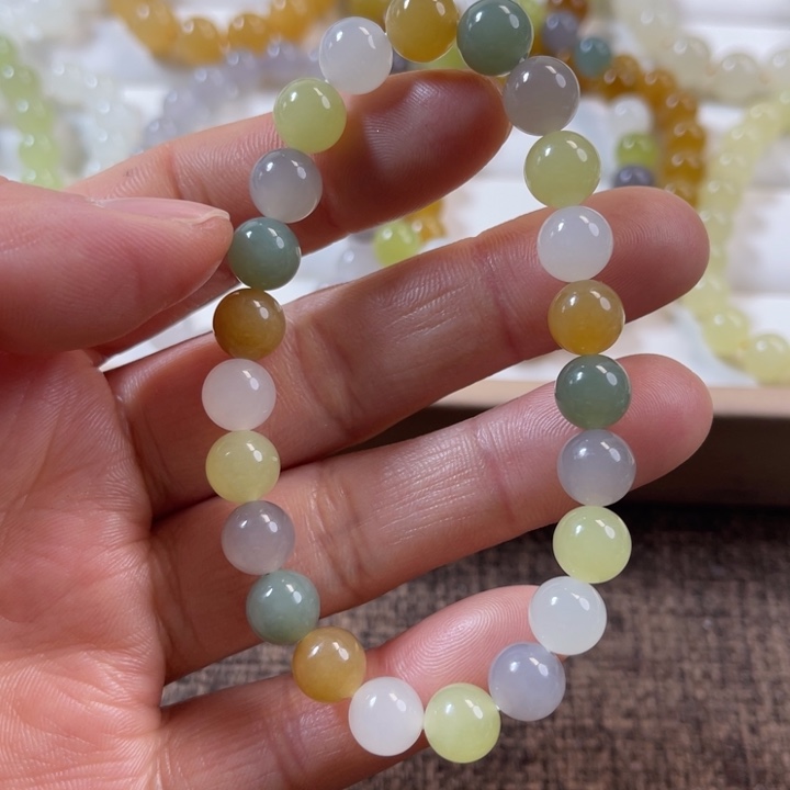 相***恩和田玉未镶嵌手串