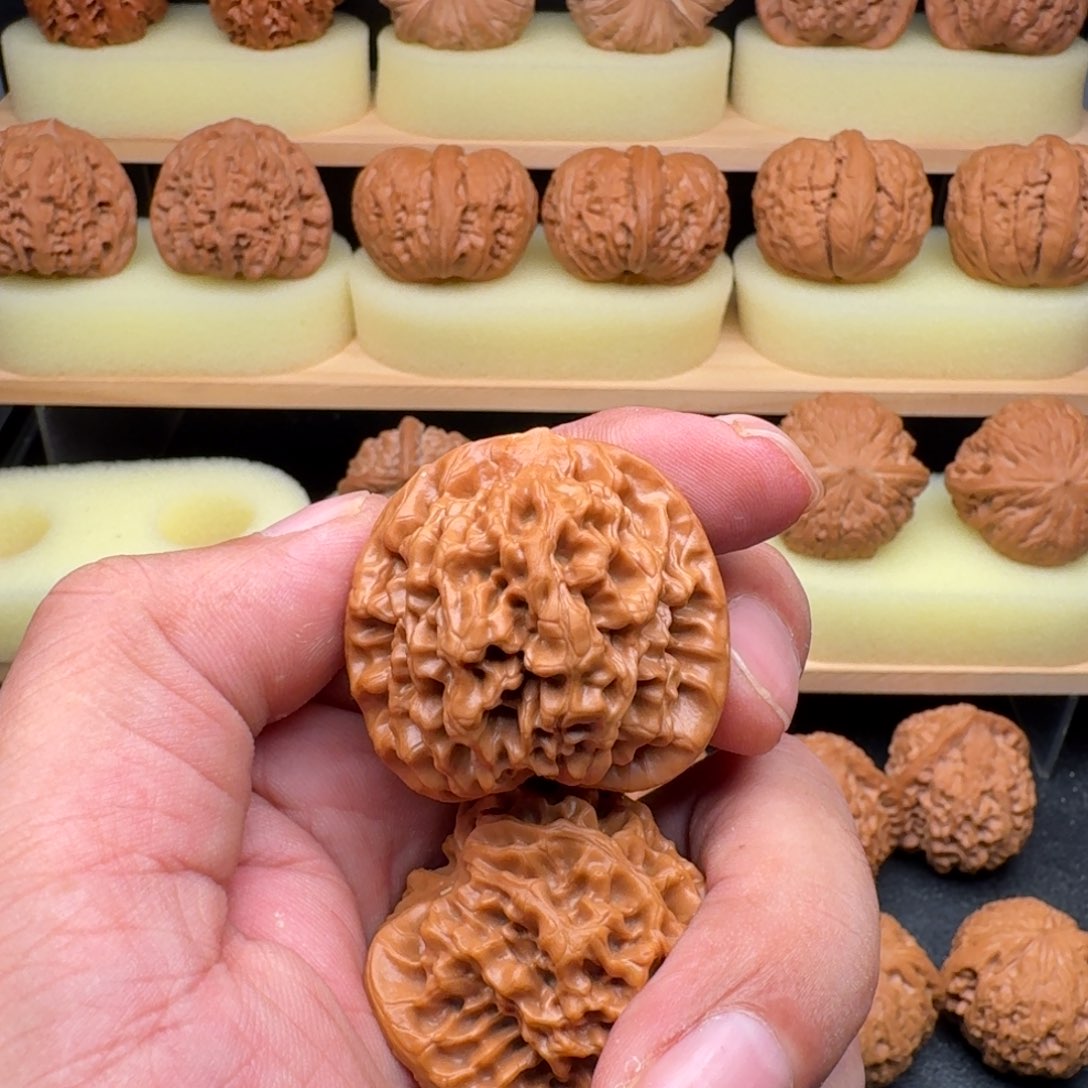 文玩核桃吊坠无**葚秦闷37+