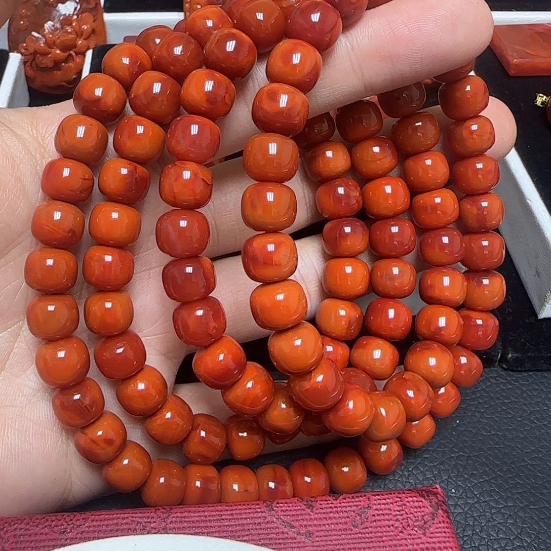 南红玛瑙未镶嵌手链