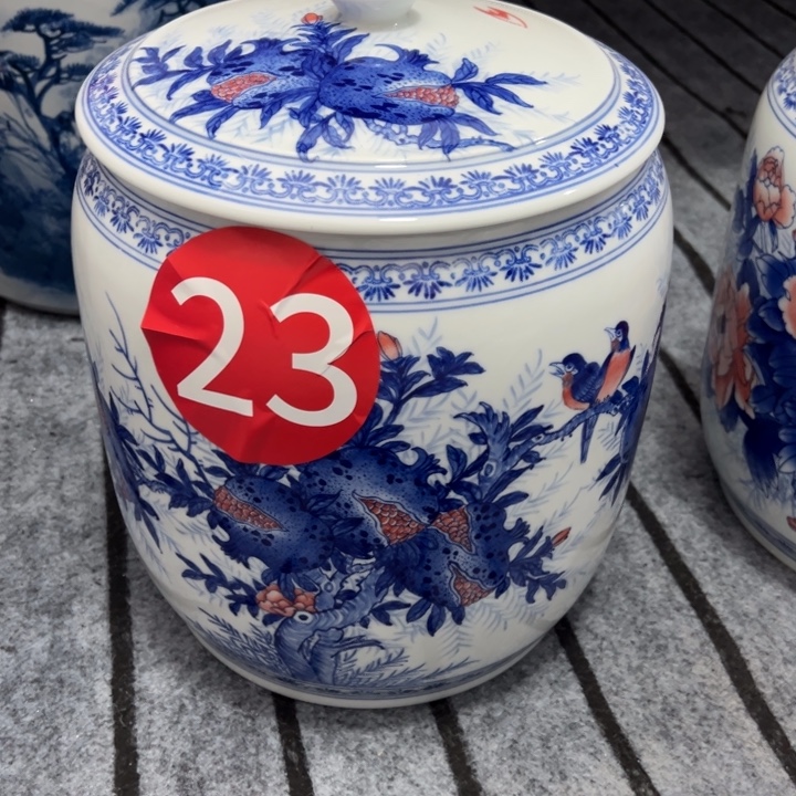 蒋***m陶瓷重工悟空瓷版画手绘纪念瓷器石榴东瓜罐