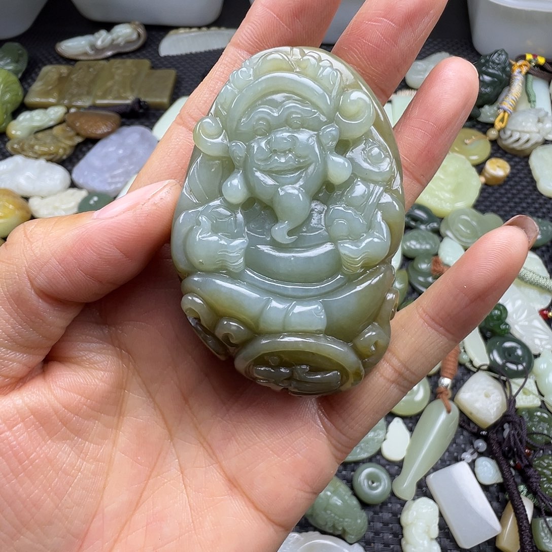 和田玉未镶嵌颈饰卡66.6