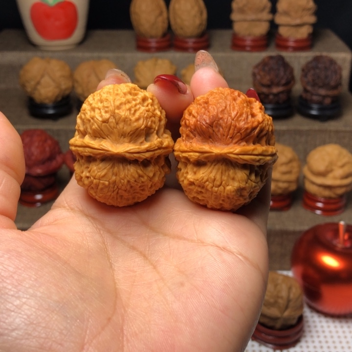 文玩核桃把件36芙蓉绣球