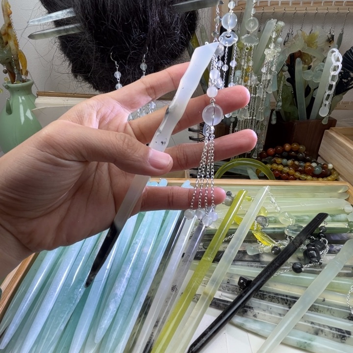 蛇纹石玉发饰未镶嵌