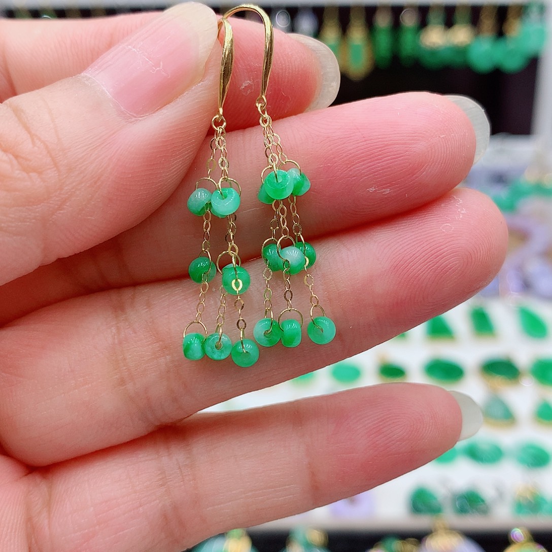 翡翠18K金镶嵌耳饰