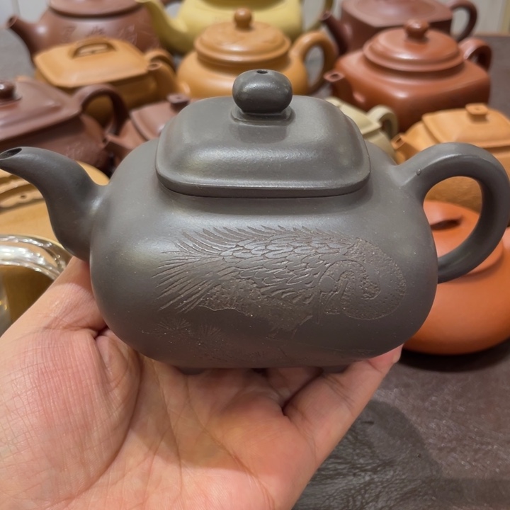 王***冲紫砂茶壶高温天青四方传卢，微瑕价格，不退