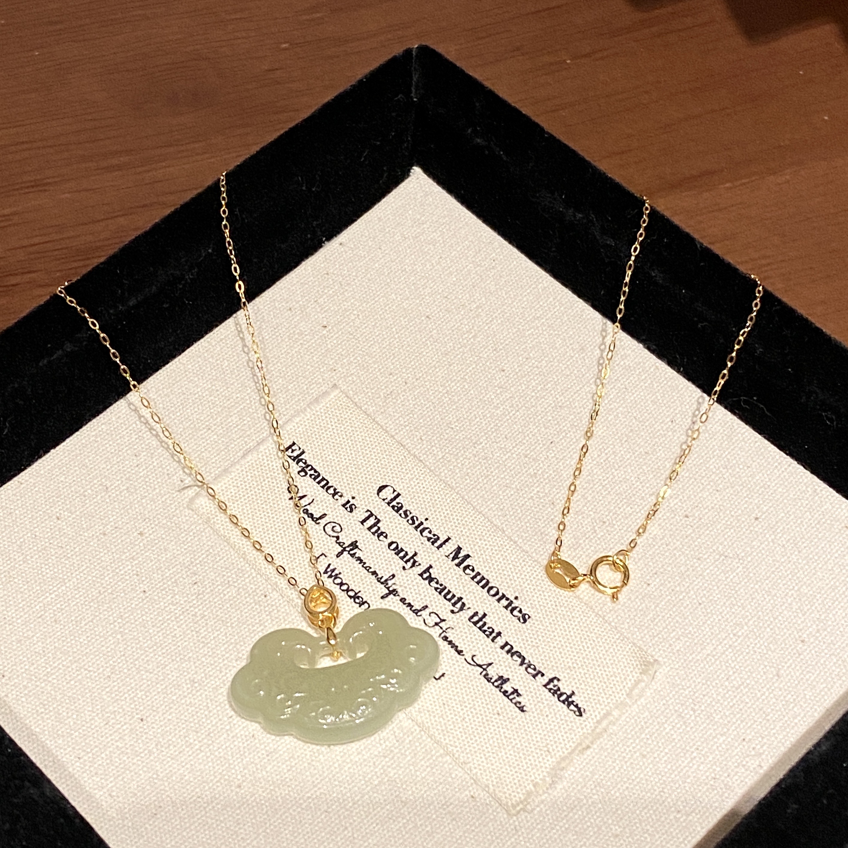 【吉祥平安】祥云如意锁吊坠女款2025新款气质女项链A1597