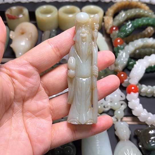 和田玉未镶嵌吊坠(不含链)