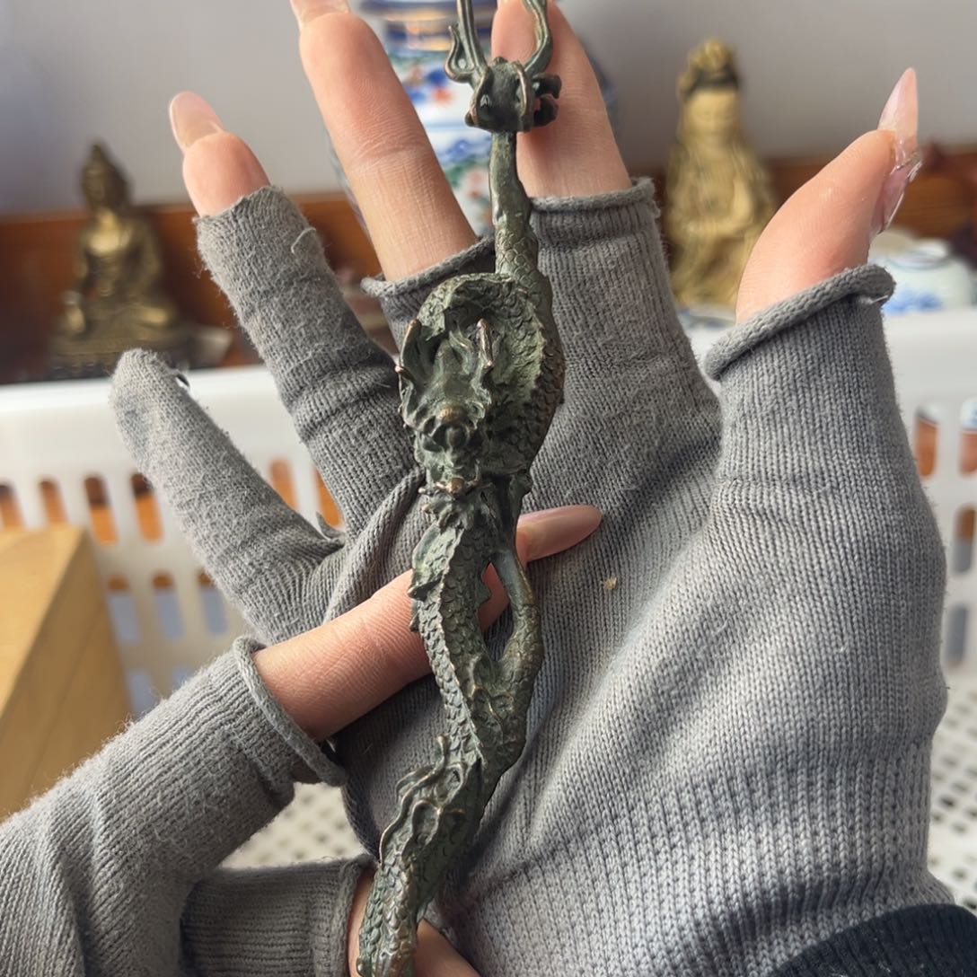 谨慎对待.谢谢合作