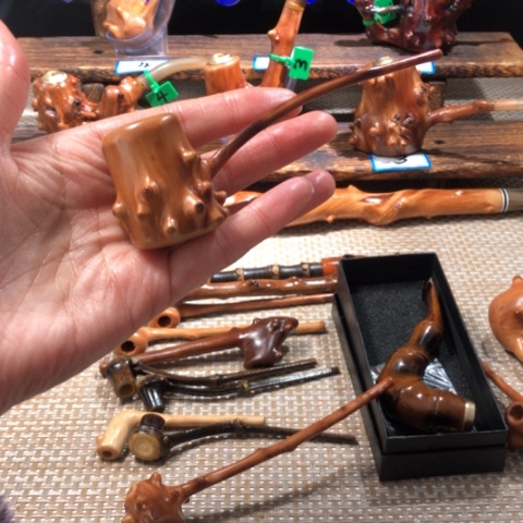 竹还****深檬子木烟斗。。。。。。。