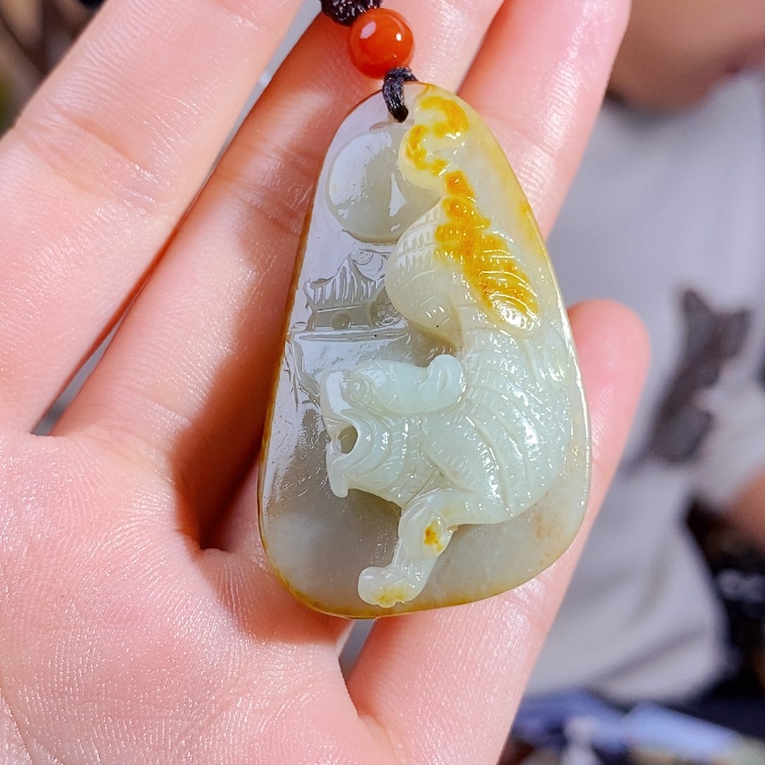 和田玉颈饰未镶嵌