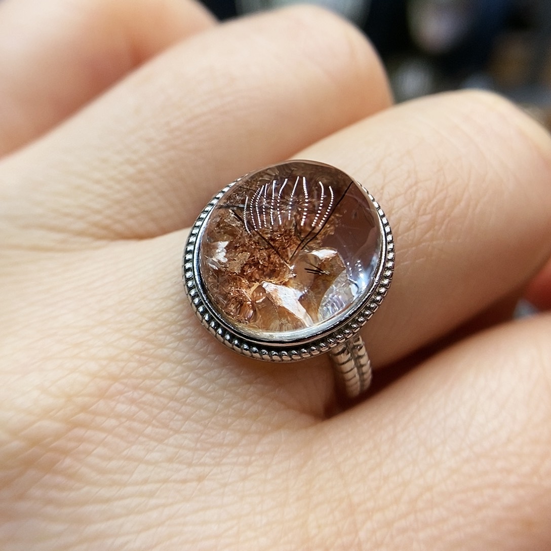 水晶戒指银S925镶嵌不***了