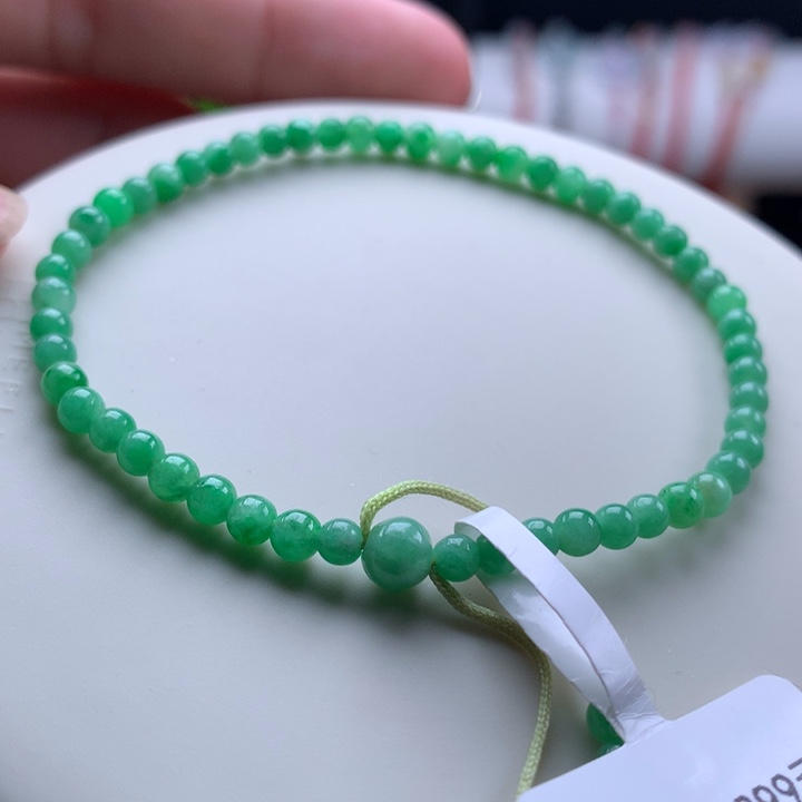 未镶嵌手串翡翠卡