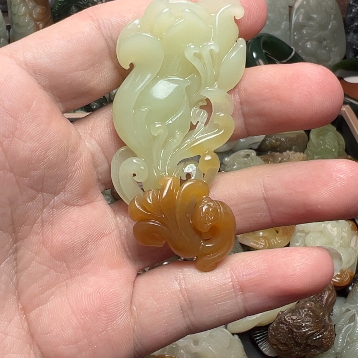 未镶嵌和田玉挂件