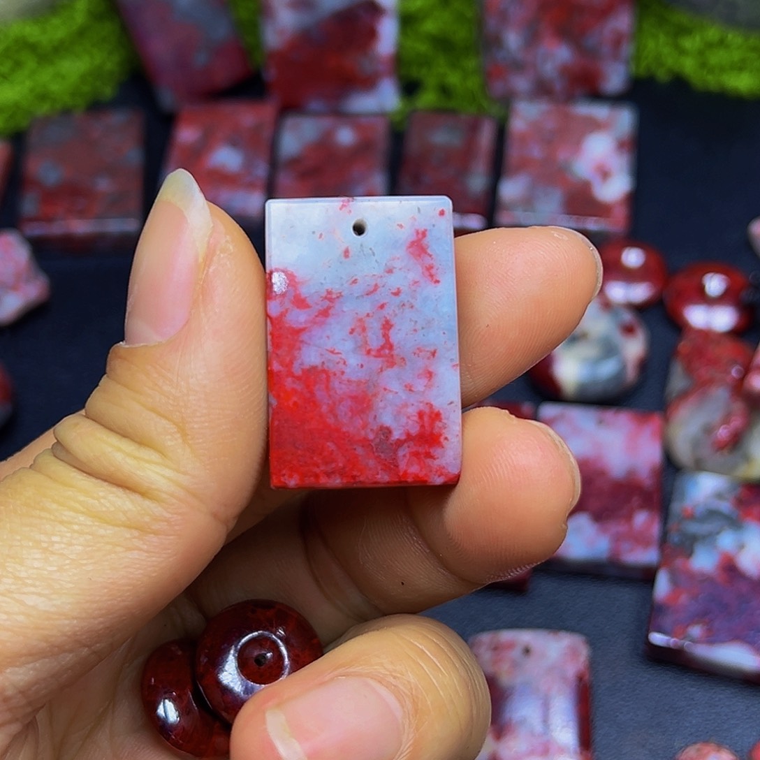 吕***生天然辰砂朱砂牌子