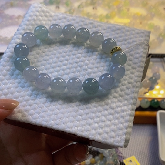 定制翡翠未镶嵌翡翠.