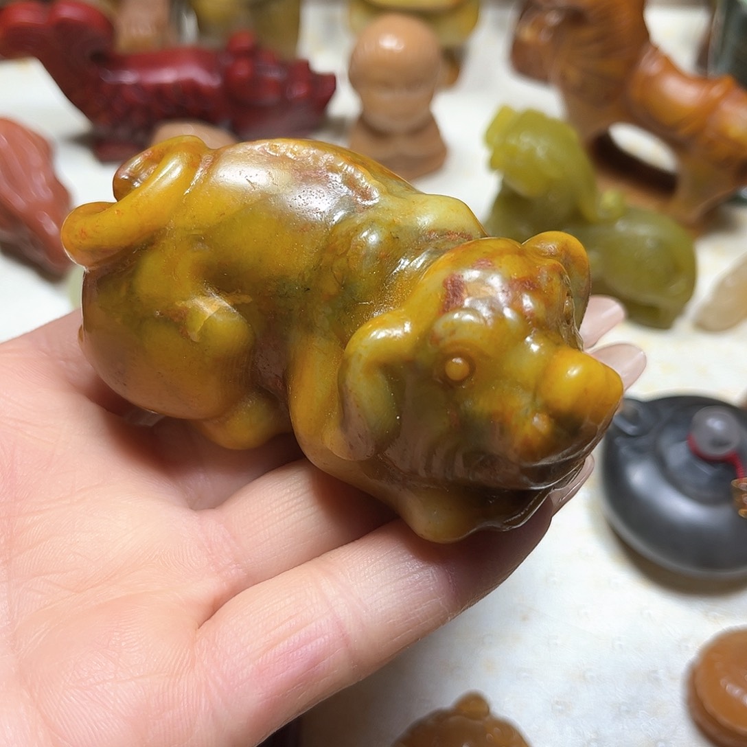 白玉菩提吊坠白玉菩提吊坠