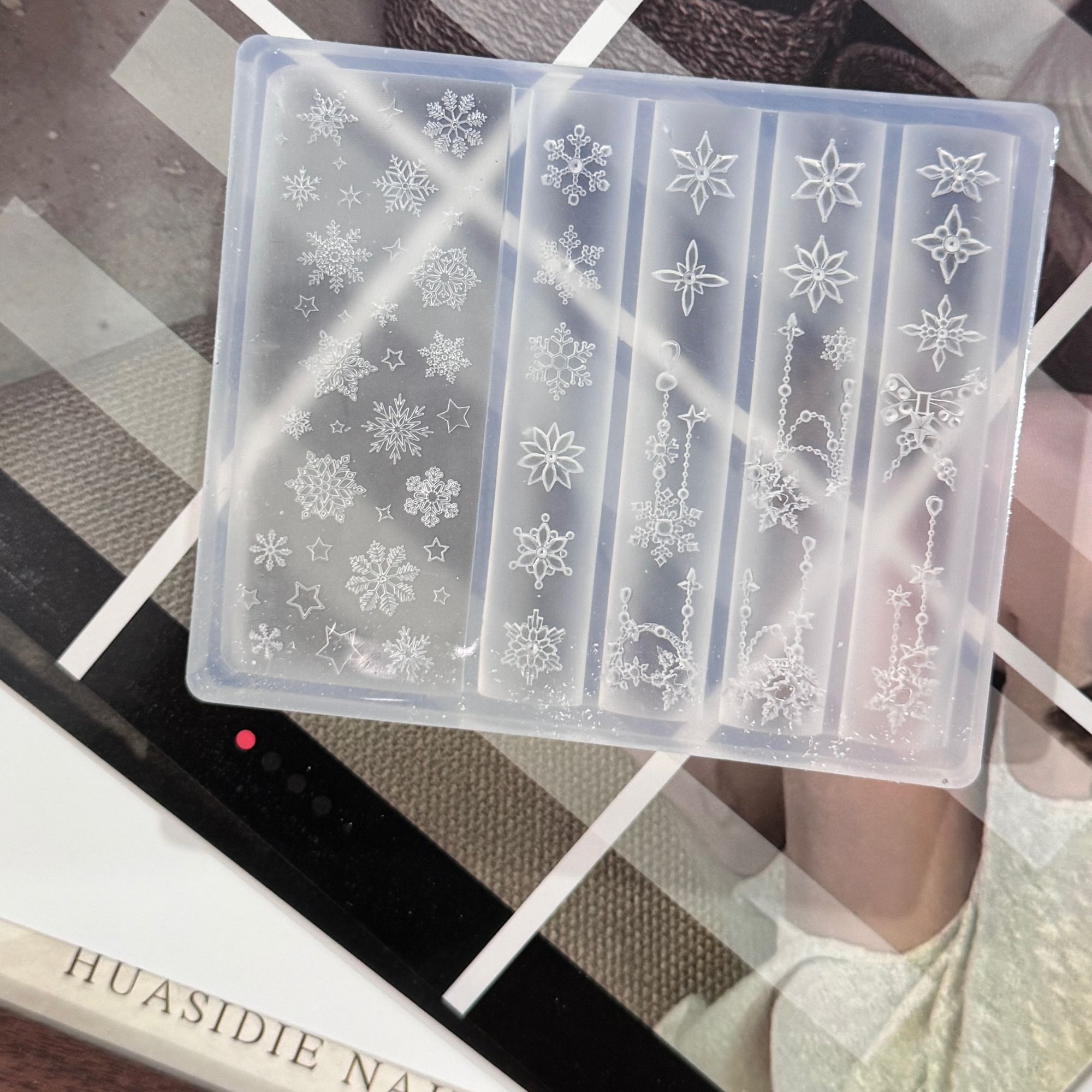 小颖美甲-雪花链条硅胶模具创意diy 美甲工具（带收纳盒）
