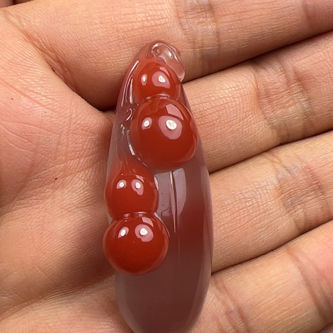 未镶嵌吊坠南红玛瑙