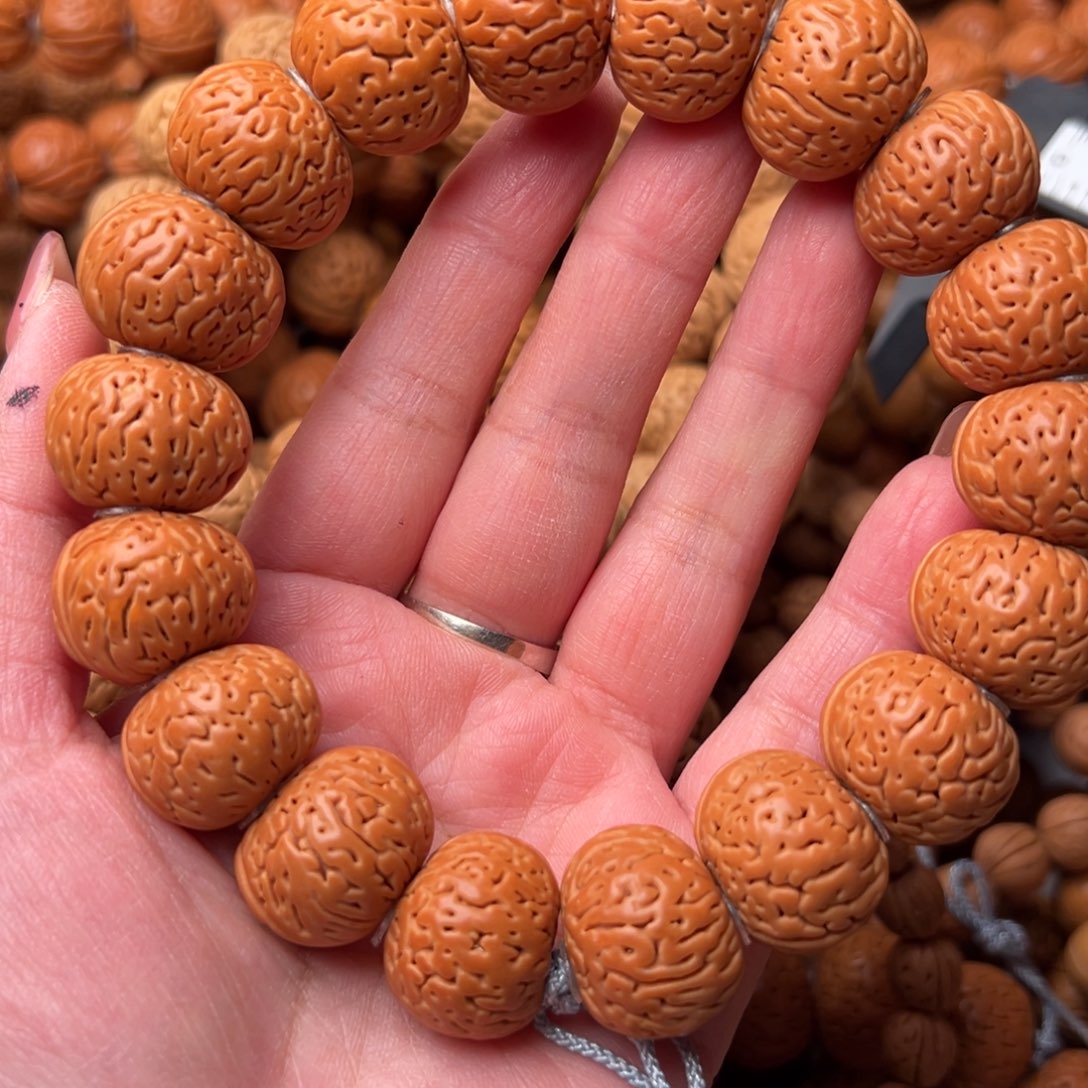 20尺寸网红大开口桃核