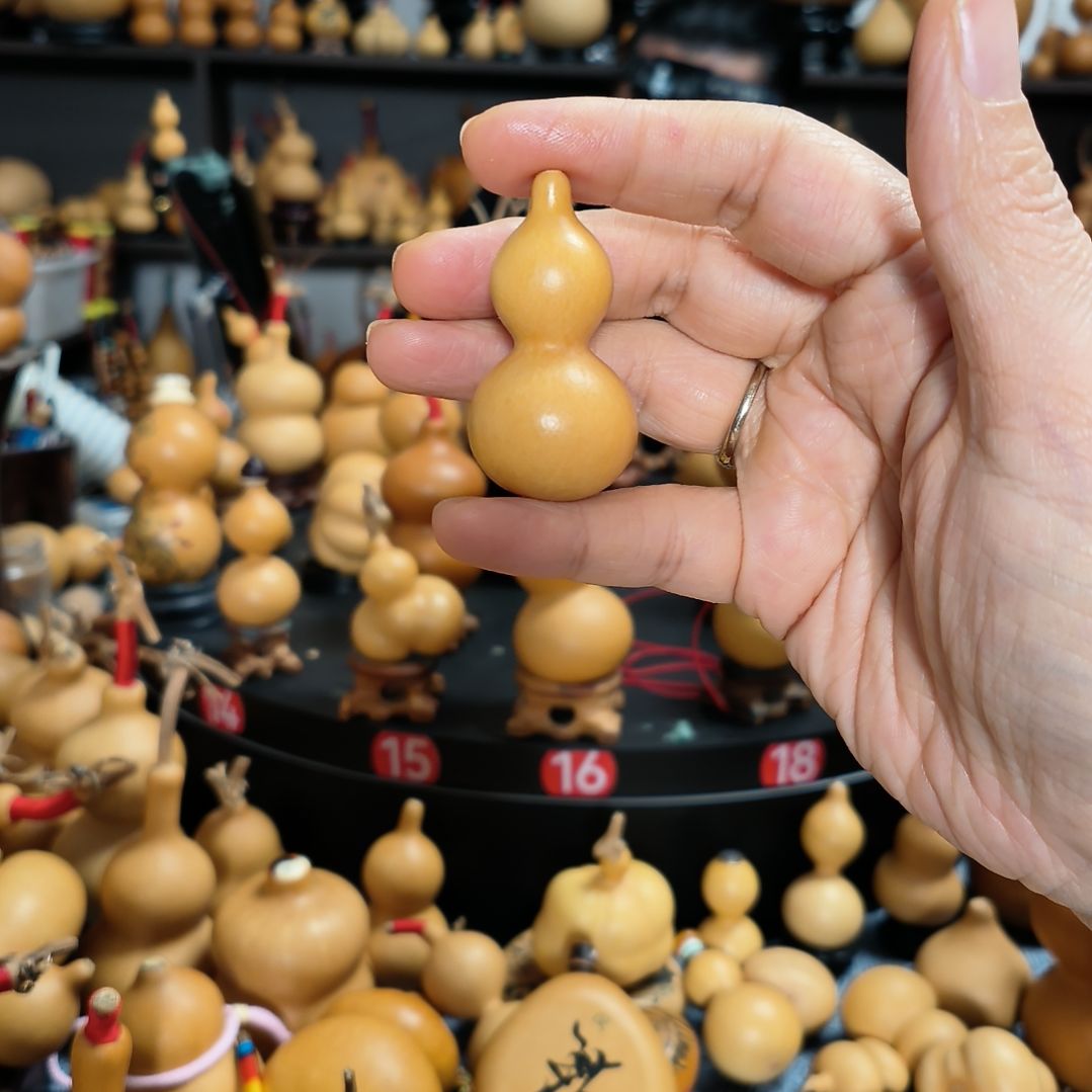 李***猫葫芦福禄双全手把件事