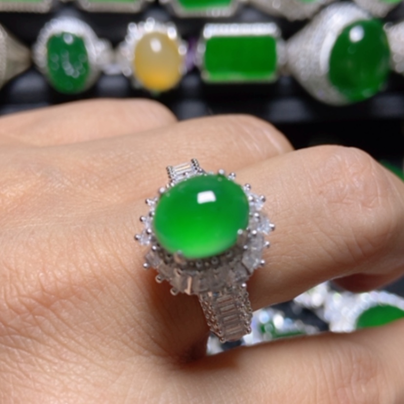 【闪购商品】翡翠颈饰未镶嵌卡10➕