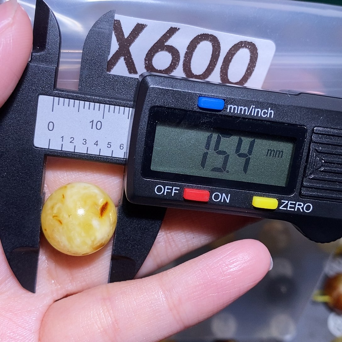 琥珀未镶嵌裸石未镶嵌琥珀蜜蜡裸石