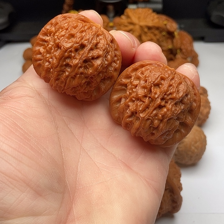 把件文玩核桃血麒麟