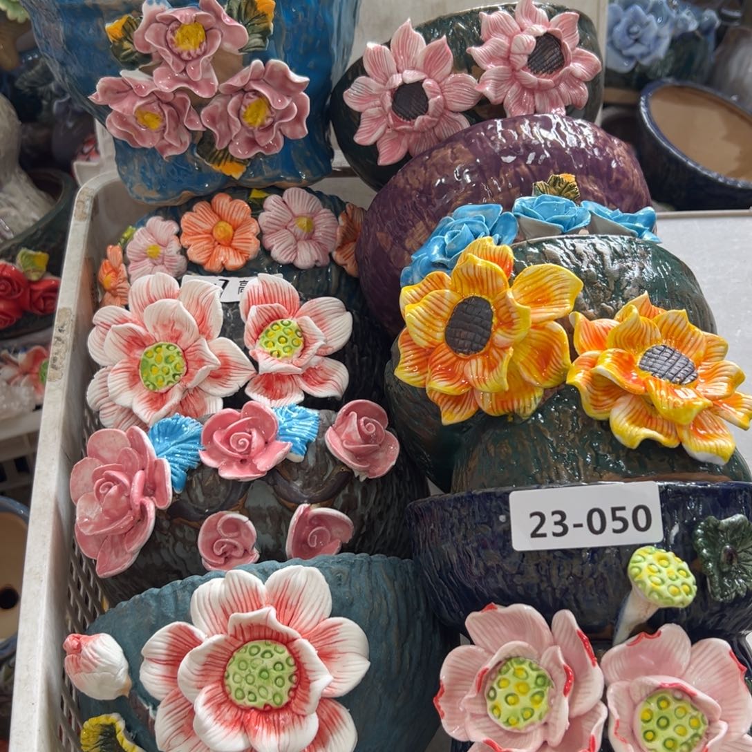 2350 花盆拍满20元发货，退款拉黑