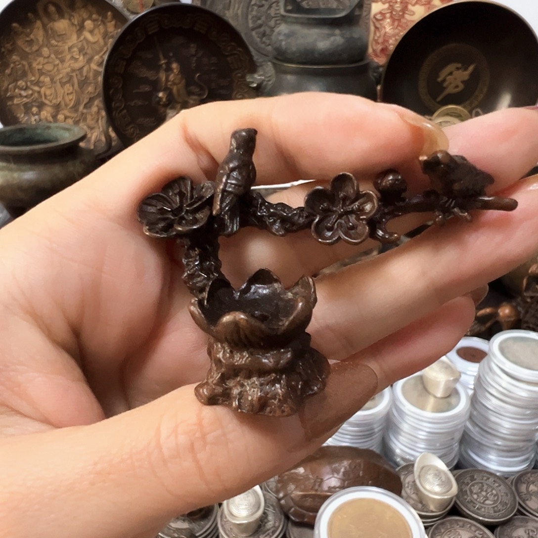 金属复古风格摆件