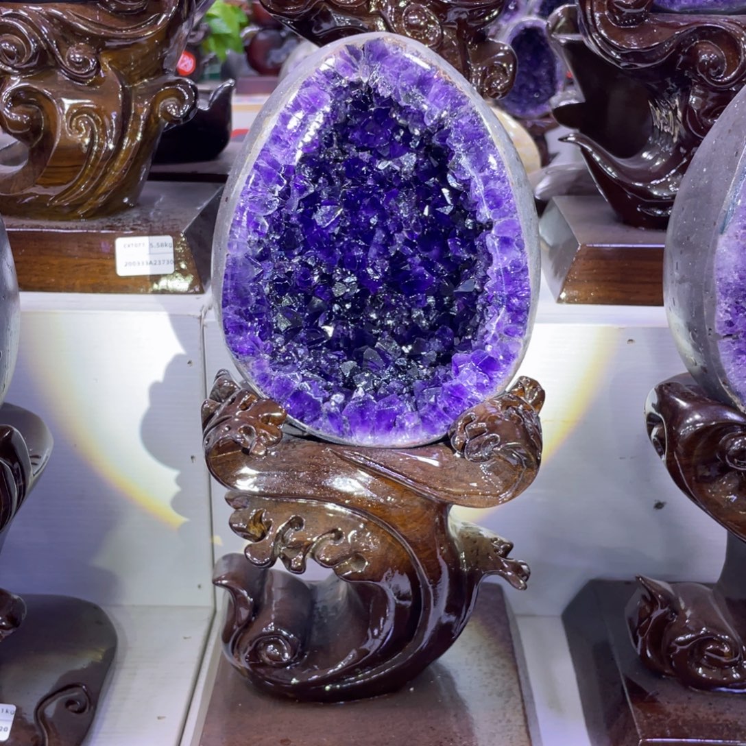 乌拉圭紫水晶摆件