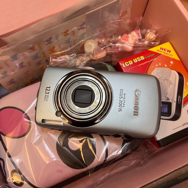 95新  佳能ixus200 1210万像素 no质量问题no退换
