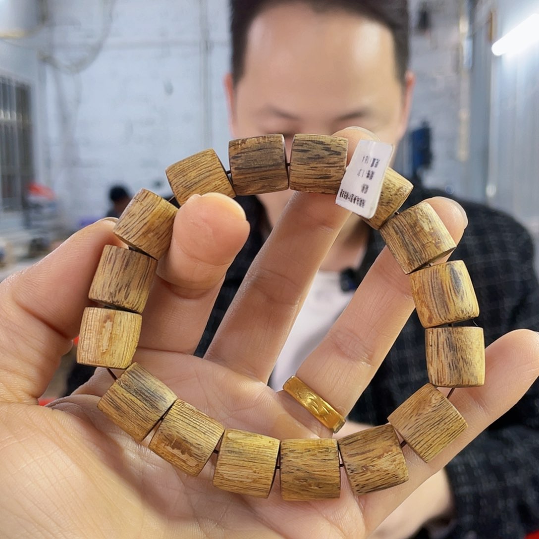 沉香手串棋楠乌身桶珠单圈1.3/16克多样性发一